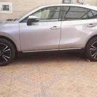 تویوتا ونزا 2025