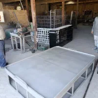 کفی تخت خواب جکدار وساده و ثابت فلزی و زیر تشکی|تخت و سرویس خواب|پاکدشت, پاکدشت (مامازند)|دیوار