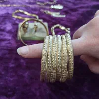 طلای دست دوم در حد نو