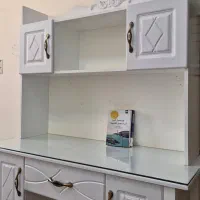 میز تحریر در حد نو