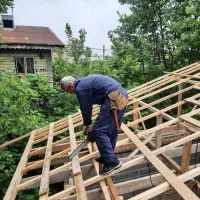 نجاری وحلب زدن  با ۲۳ سال  تجربه کاری|خدمات پیشه و مهارت|رشت, دروازه لاکان|دیوار