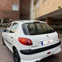 206 مدل۹۴ بدون رنگ تک برگ|خودرو سواری و وانت|رشت, استقامت ۱|دیوار