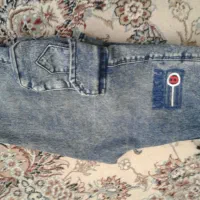 شلوار لی مام