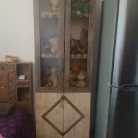 کمد عروسک یا کتاب‌ خونه بوفه