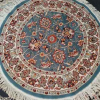 فرش گردآبی  سایز۹۰در۹۰مناسب راهرویااتاق کوچک