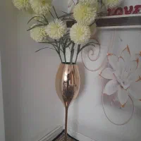 گل وگلدان