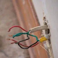 برقکار امدادبرق ساختمان رفع اتصال ریسه لاین مغازه|خدمات پیشه و مهارت|کرمانشاه, |دیوار