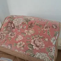 پشتی جهیزیه در دو سایز بزرگ و کوچک موجود هست