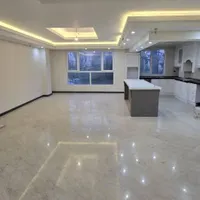 ۱۳۵ متر آپارتمان ۳ خواب نوساز ۲ پارکینگ