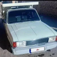 وانت حمل بار