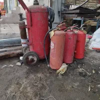 1عدد کپسول آتشنشانی 50کیلوی 5عدد 10کیلوی