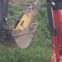 پیکور مینی بیل