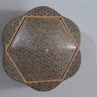 سلطل و جا دستمال کاغذی .شکلات خوری منبت‌کاری