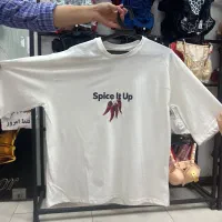 فروشنده خانم