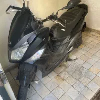 J200