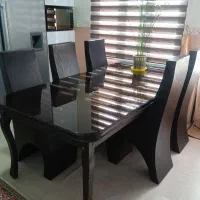 میز نهار خوردی