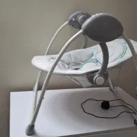گهواره برقی موزیکال