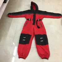 سر همی لباس اسکی