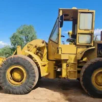 اجاره  لودر ۹۵۰ تمیز و سالم..