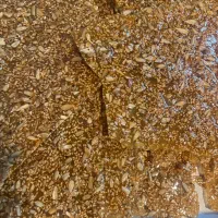 فروشنده و کارگر شیفت شب