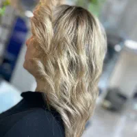رنگ و لایت حرفه ای فقط ۵میلیون  فقط به مدت ۱۰روز