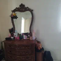 تخت دونفره دراور آینه دو عدد پاتختی