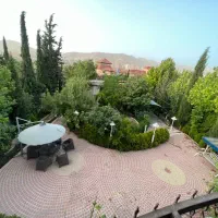اجاره باغ و ویلا استخر اب گرم صدرا.گویم|اجارهٔ کوتاه‌مدت ویلا و باغ|شیراز, صنایع الکترونیک|دیوار