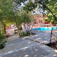 اجاره باغ با صفا|اجارهٔ کوتاه‌مدت ویلا و باغ|خمینی‌شهر, |دیوار