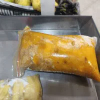 گوشت موز و انبه فریز شده