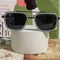 عینک های اصلی و برند ایتالیا