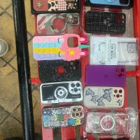 تعدادی قاب گوشی آیفون ۱۴ پرو و ۱۳ پرو و ۱۶