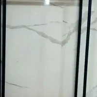 فروش عمده و تکی رگال لباس ،فلزی با قفسه چوبی