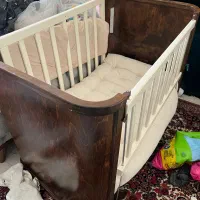 تخت کودک و نوزاد