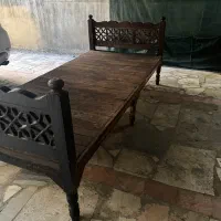 تخت چوبی سنتی ۲/۲۰ در یک متر ۷/۵۰۰ تومن