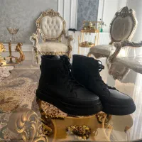 بوت مشکی