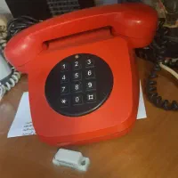 تلفن قدیمی و کلکسیونی