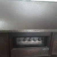 یک عدد بخاری شومینه ای در حد نو سالم