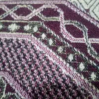 مقداری لباس برای فروش برای خرج 4 تا بچه