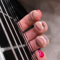 آموزش گیتار/کلاس گیتار/استاد گیتار/گیتار