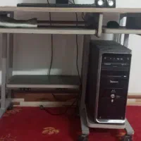 میز کامپیوتر