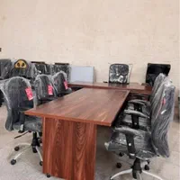 میز کنفرانس ۶ نفره -۴ نفره