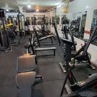 جاروکش باشگاه بدن سازی|تجهیزات ورزشی|تبریز, |دیوار