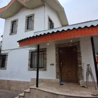 ویلادوبلکس استخرسرپوشیده آبگرم