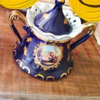 وسایل دکوری ،میز تلفن،ادکلن