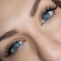 انجام اکستیشن مژه و لیفت و لمینت مژه|خدمات آرایشگری و زیبایی|اصفهان, مهدی آباد|دیوار