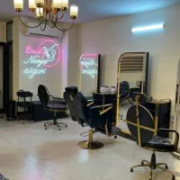 اجاره لاین های آرایشی در تاپ لوکیشن خانه اصفهان