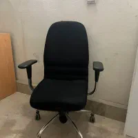 صندلی چرخدار اداری