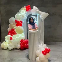 بادکنکارایی گل‌آرایی و عکاسی