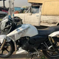 اپاچی ۱۸۰عروسک