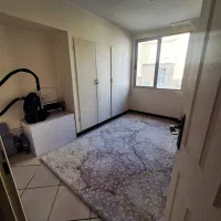 ۴۶ متری، غرق نور در پورعبدی، حتی مجرد موجه